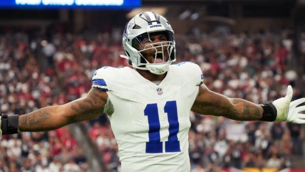 Cowboys pass-rusher Micah Parsons reacts to a sack.